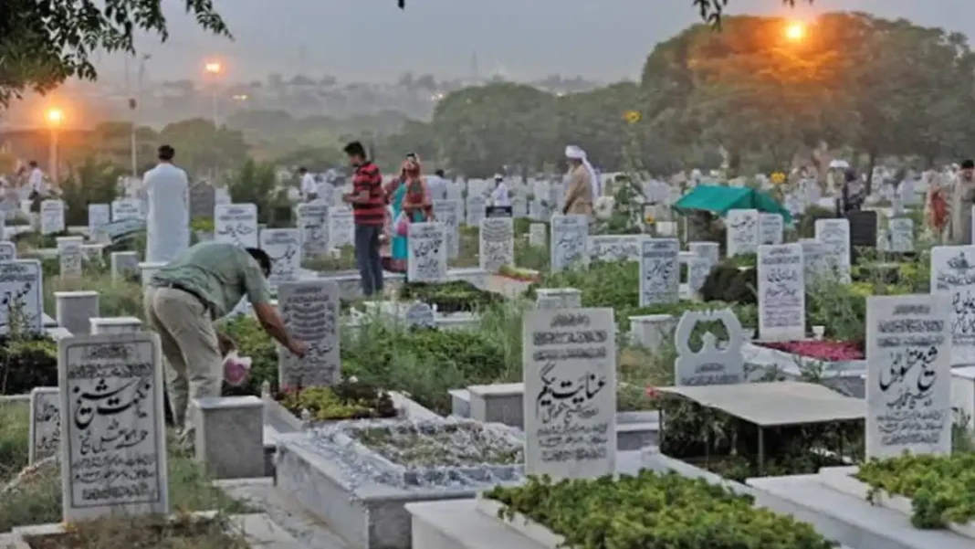 IHC Stops CDA Altering Islamabad D-12 Graveyard Visitors at a graveyard in Pakistan - Islamabad D-12 graveyard