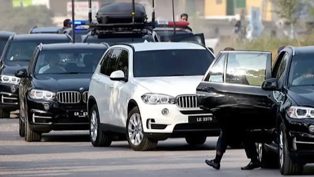 Maryam Nawaz Bans Unauthorised Police Escorts, Official Flags for Punjab Officials A VIP protocol convoy — Maryam Nawaz bans unauthorised police escorts in Punjab