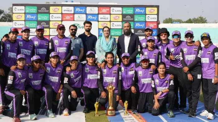 Strikers Beat Stars by One Run in Women’s T20 Final Strikers players pose with the trophy - Strikers Stars women's T20 final