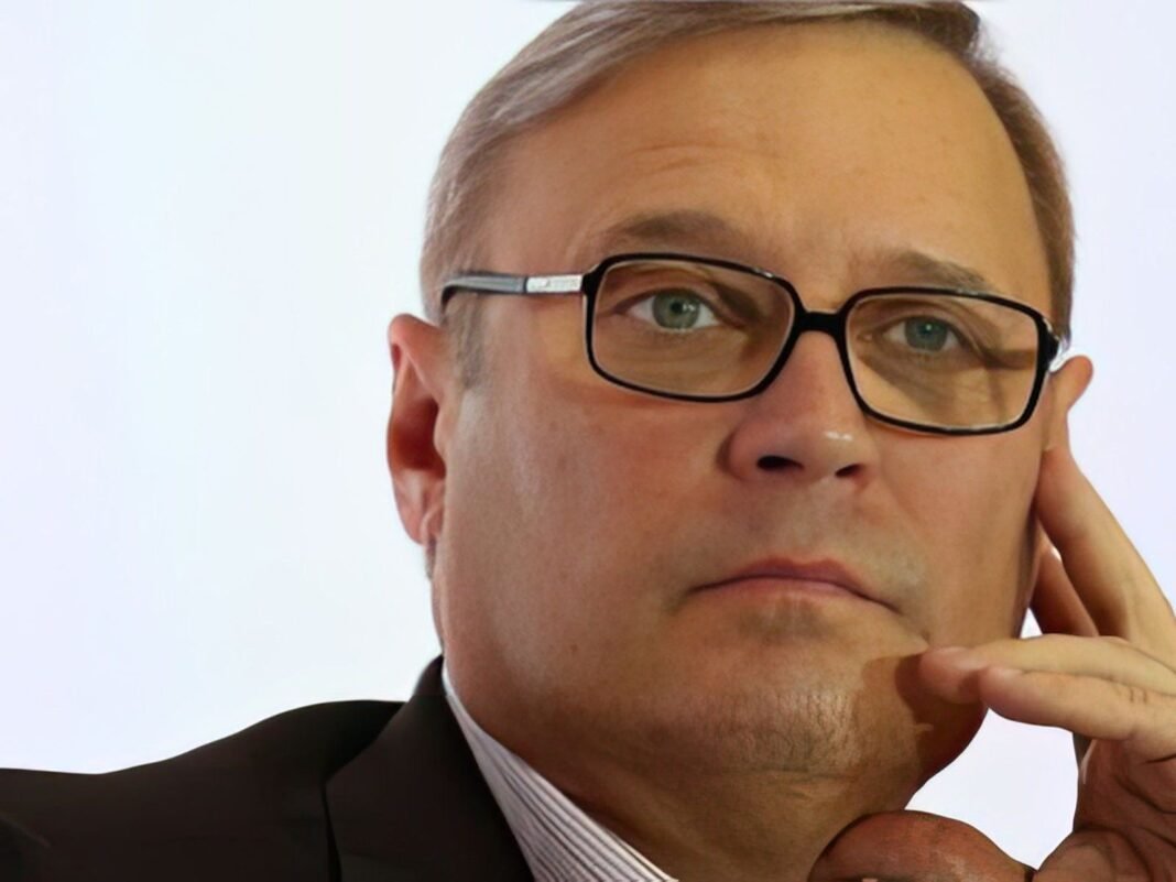 Ex-Russian PM Kasyanov Says Putin Knows Ukraine War Was a Mistake Mikhail Kasyanov, the former Russian prime minister who said Putin knows the Ukraine war was a mistake