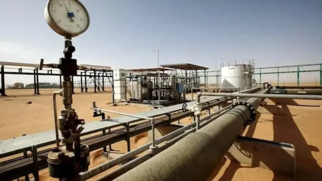 Pakistan Eyes Libyan Crude as Malik Seeks Wider Energy Supplies in Riyadh Pakistan Libyan crude: a pipeline and pressure gauge at an oil facility, as Pakistan explores Libyan oil supplies for its refineries