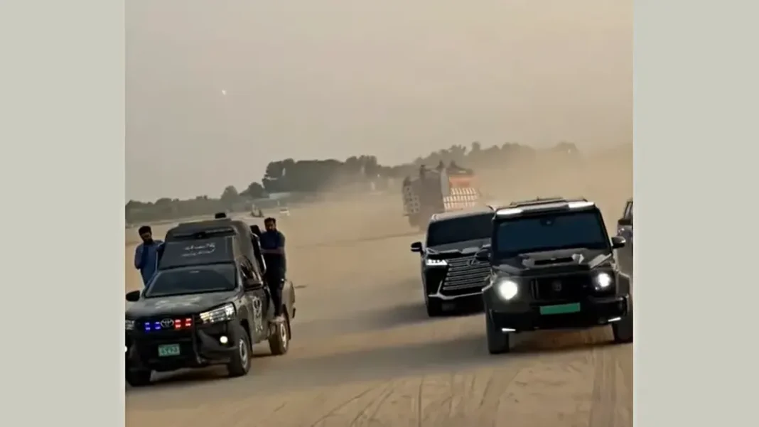 Jhang DC Removed Over Pera Vehicle in Jeep Rally Vehicles taking part in the Jhang Thal Jeep Rally - Jhang DC removed