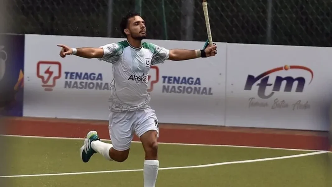 Pakistan Reach Johar Cup Final After 2-2 Draw With Japan in Ipoh Pakistan's Hamza Fayyaz celebrates a goal against Japan in the Johar Cup final qualification match
