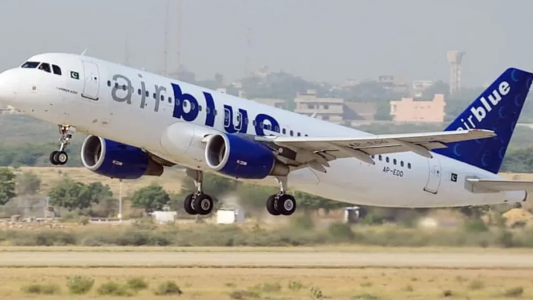 Airblue Starts Islamabad, Lahore to Quetta Flights Airblue aircraft taking off - Airblue Islamabad Lahore Quetta flights