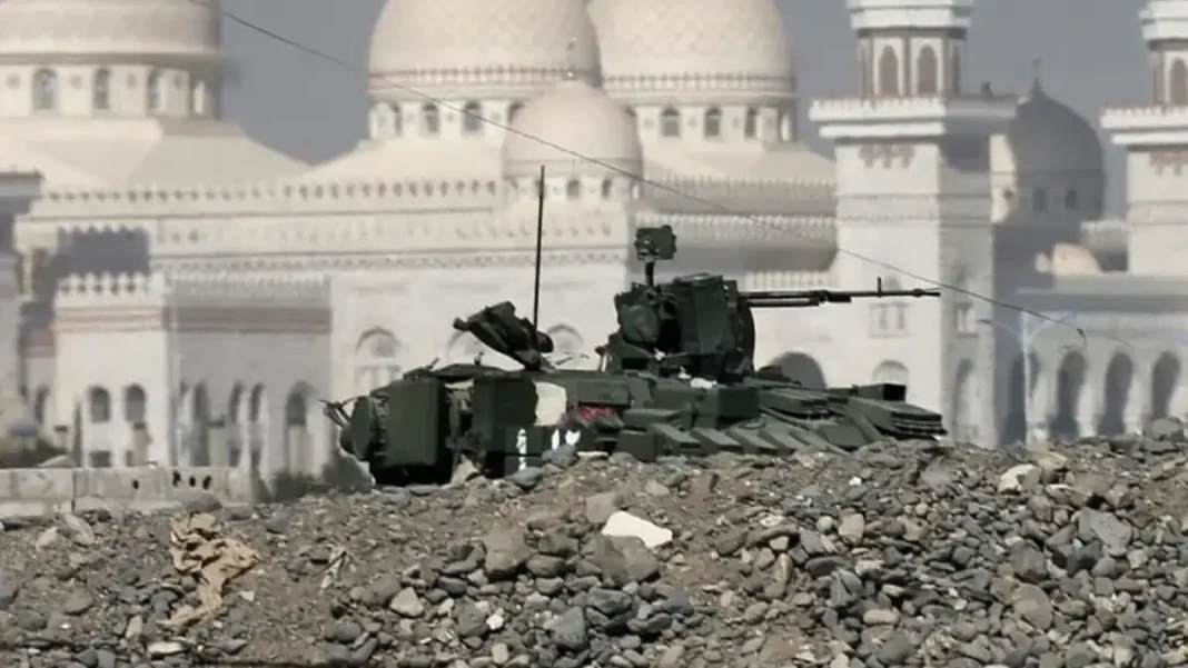 Houthis Fire Missiles at Presidential Palace in Yemen’s Aden Yemeni military vehicle in Aden after Houthis fired missiles at the presidential palace complex