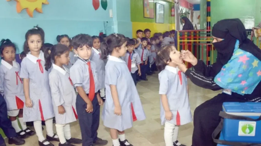 Karachi Reports Seventh Polio Case of 2026, First in the City in Nearly Two Years Karachi polio case: health worker giving polio drops to children in Karachi