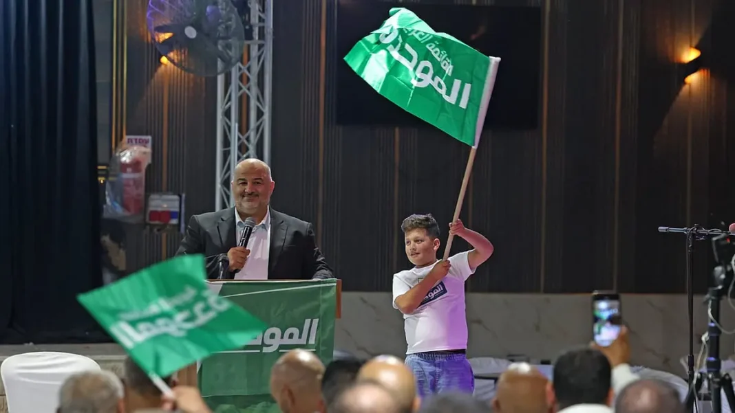 Netanyahu Pressure on Arab Parties Grows Ra'am leader Mansour Abbas at a campaign rally — Netanyahu pressure on Arab parties