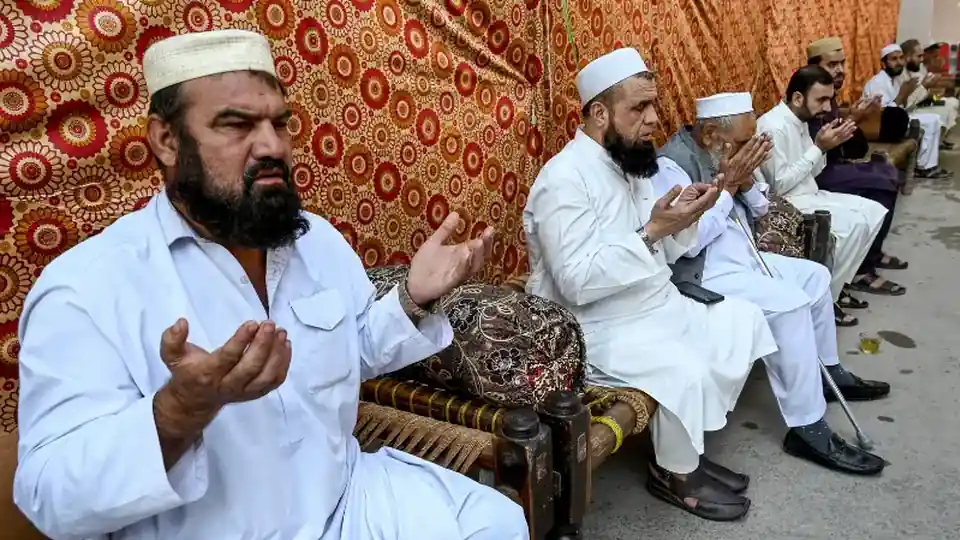 Families of Peshawar School Collapse Victims Demand Justice