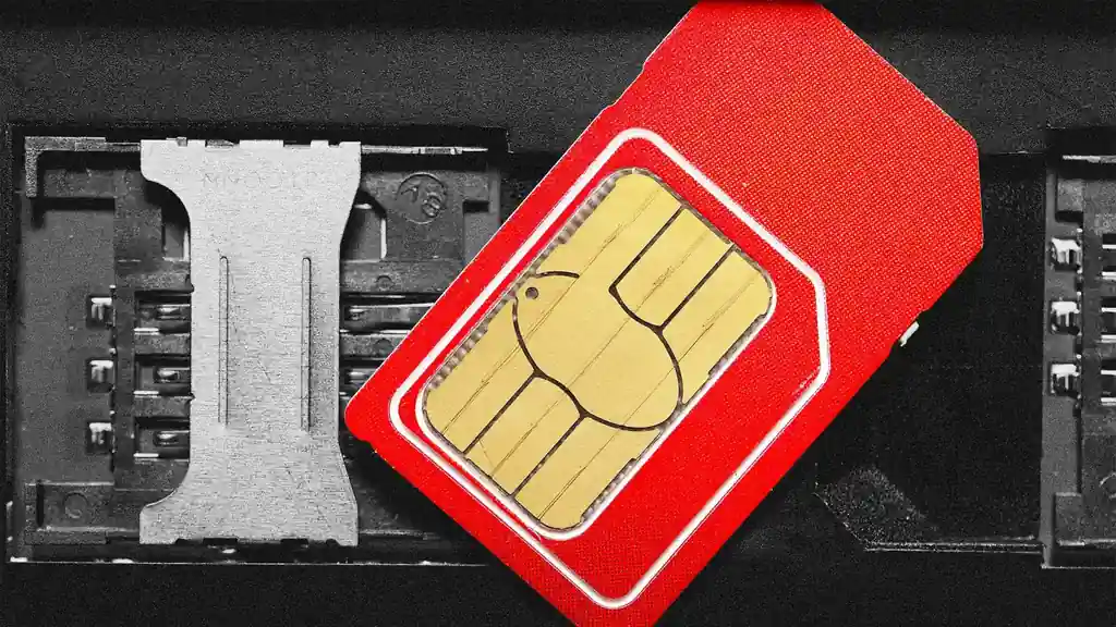 MNAs Lose Rs 3.5m as Duplicate SIM Fraud Hits Bank Accounts Close-up of a SIM card illustrating the MNAs SIM fraud that drained Rs 3.5 million from bank accounts