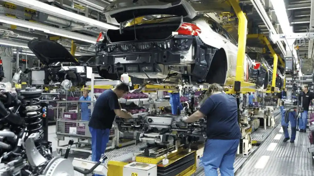 Government Proposes New 10% Levy on Big Cars in Draft Auto Policy