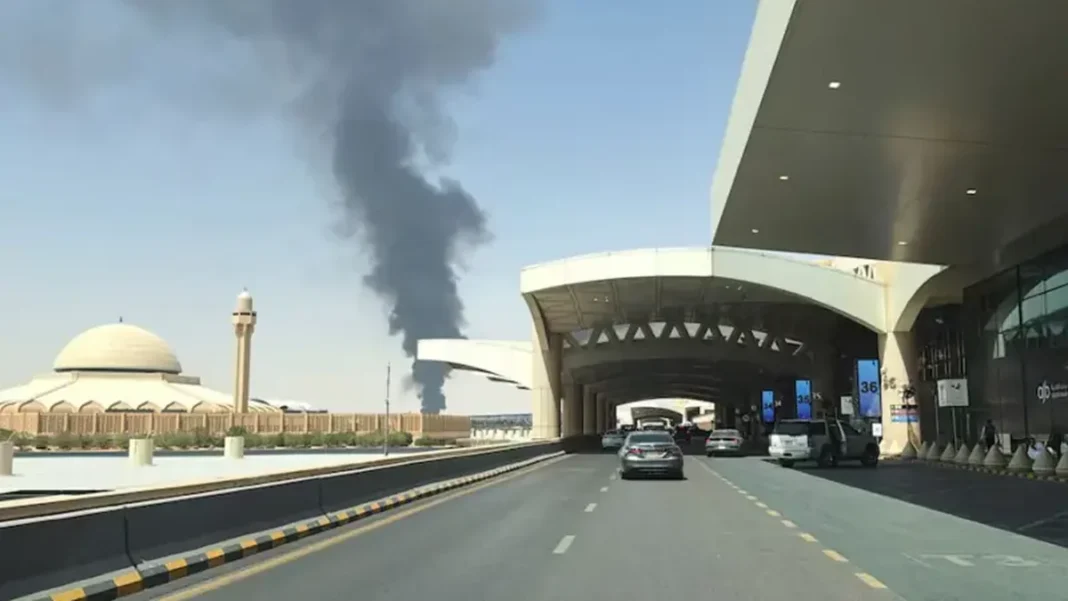 Blasts Rattle Riyadh as Coalition Destroys Houthi Missile Fired at Saudi Capital Blasts Rattle Riyadh as Coalition Destroys Houthi Missile Fired at Saudi Capital