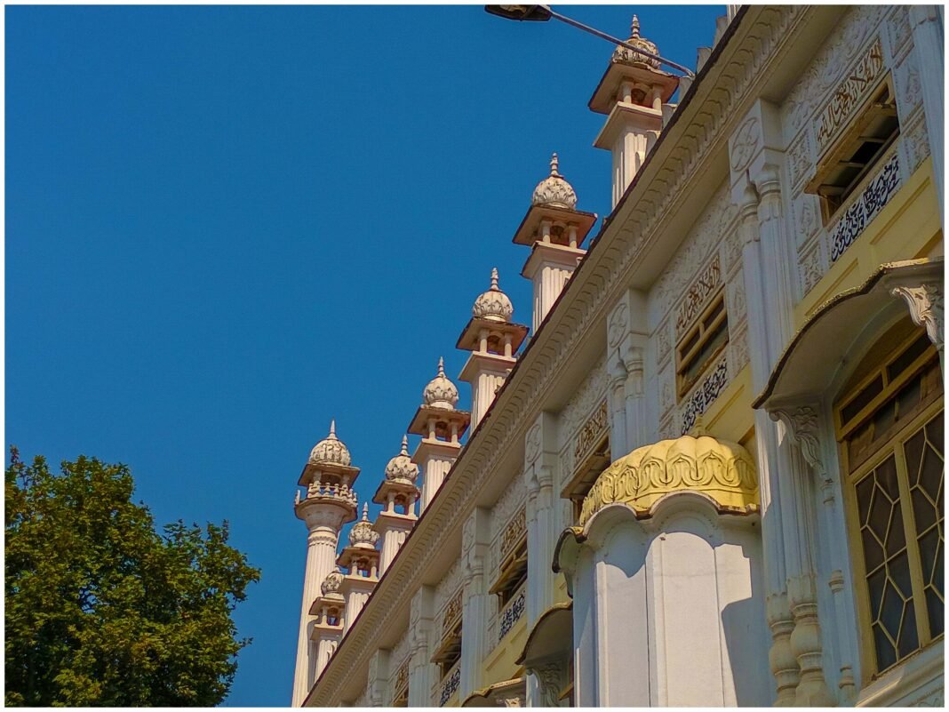 Ilyasi Masjid: Why You Should Visit & When to Go | Explore Pakistan Ilyasi Masjid: Why You Should Visit & When to Go | Explore Pakistan