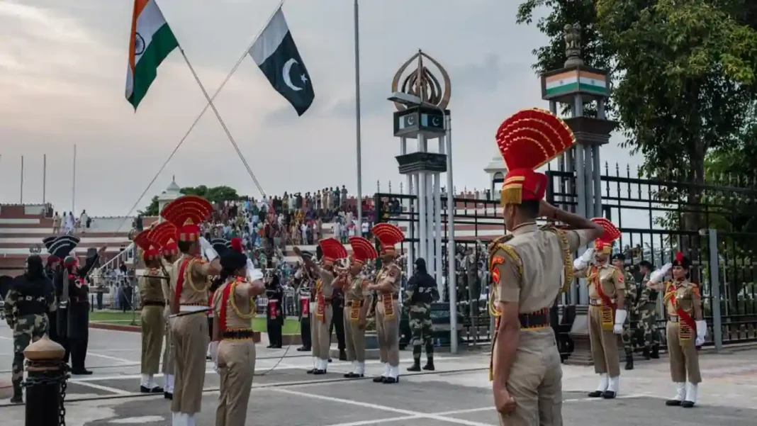 Which Country Is in the East of Pakistan? (Answered with Map Facts) Wagah border crossing between Pakistan and India