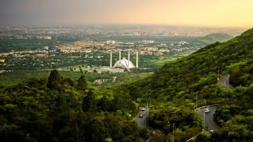 Islamabad Population Explained: Numbers, Growth Drivers and What’s Next Islamabad viewed from the Margalla Hills with Faisal Mosque