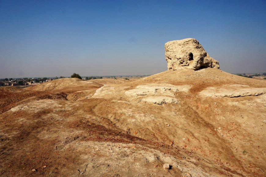 Jhukar Mound, Larkana: Why You Should Visit & When to Go | Explore Pakistan Jhukar Mound, Larkana: Why You Should Visit & When to Go | Explore Pakistan