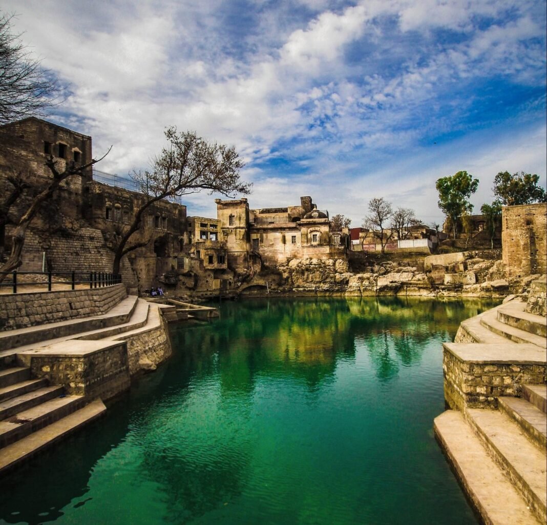 Katas Raj Stupa Remains, Chakwal: Why You Should Visit & When to Go | Explore Pakistan Katas Raj Stupa Remains, Chakwal: Why You Should Visit & When to Go | Explore Pakistan
