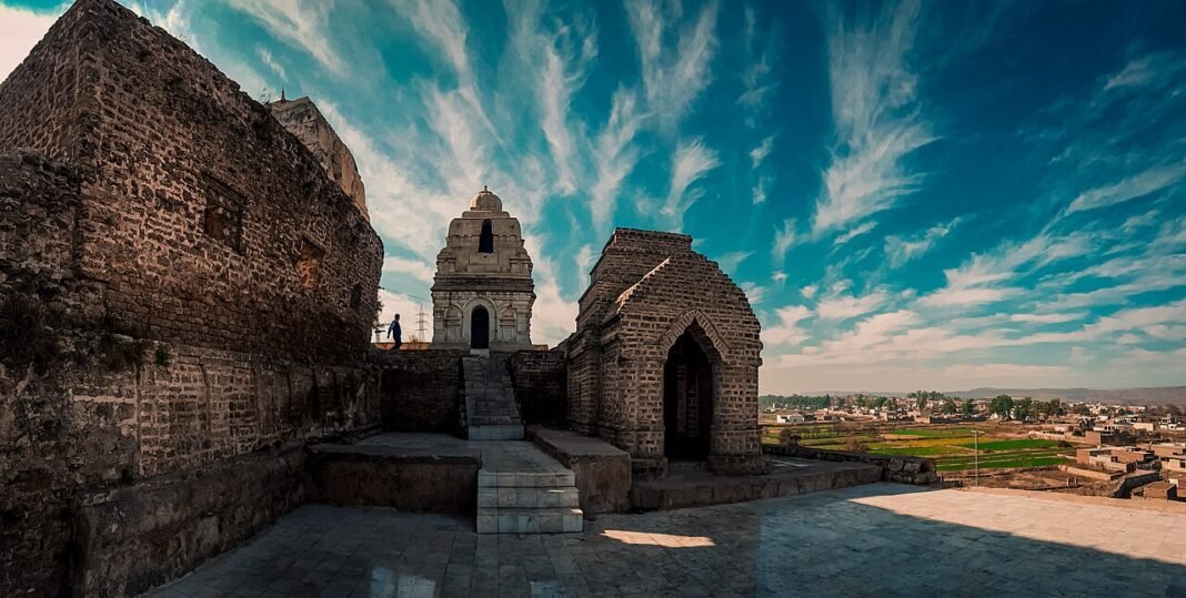 Katas Raj Temples: Why You Should Visit & When to Go | Explore Pakistan
