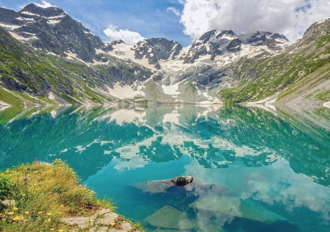 Katora Lake: Why You Should Visit & When to Go | Explore Pakistan Katora Lake: Why You Should Visit & When to Go | Explore Pakistan