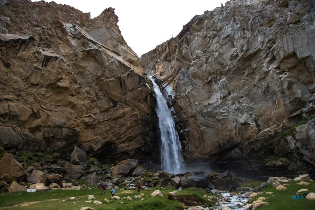 Khamush Waterfall: Why You Should Visit & When to Go | Explore Pakistan Khamush Waterfall: Why You Should Visit & When to Go | Explore Pakistan