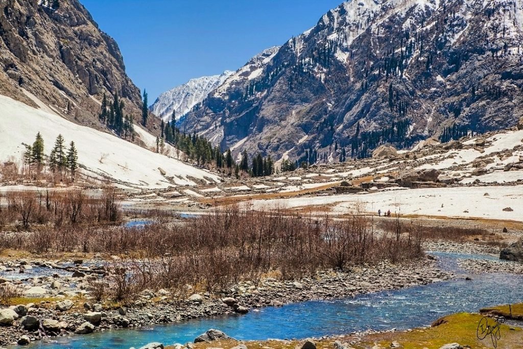 Kharkhari Lake, Gabral Valley: Why You Should Visit & When to Go | Explore Pakistan