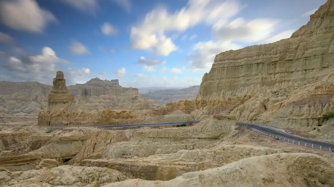 Largest District of Pakistan by Area: Chagai’s 44,748 Square Kilometres Explained Arid rocky landscape of Balochistan, home to Chagai, Pakistan's largest district by area