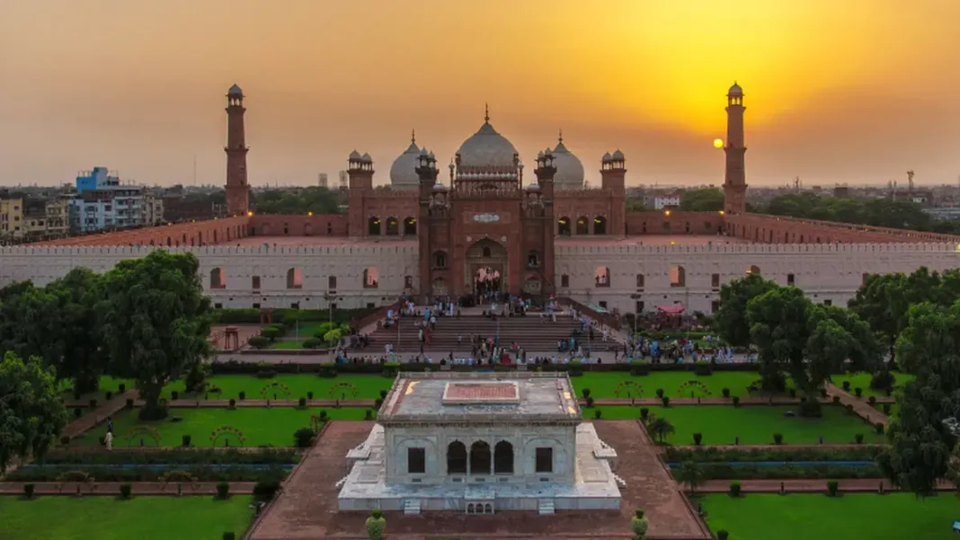 Largest District of Pakistan by Population: Lahore’s 13 Million Residents Explained