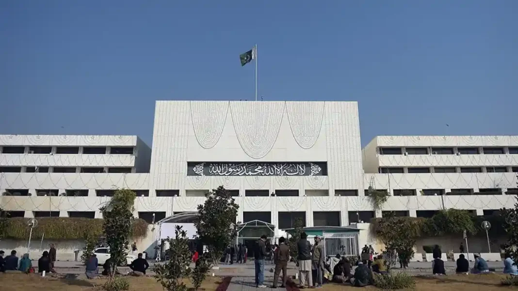 MNA Full Form in Pakistan: Meaning, Role & How to Become One Parliament House Islamabad with Pakistani flag