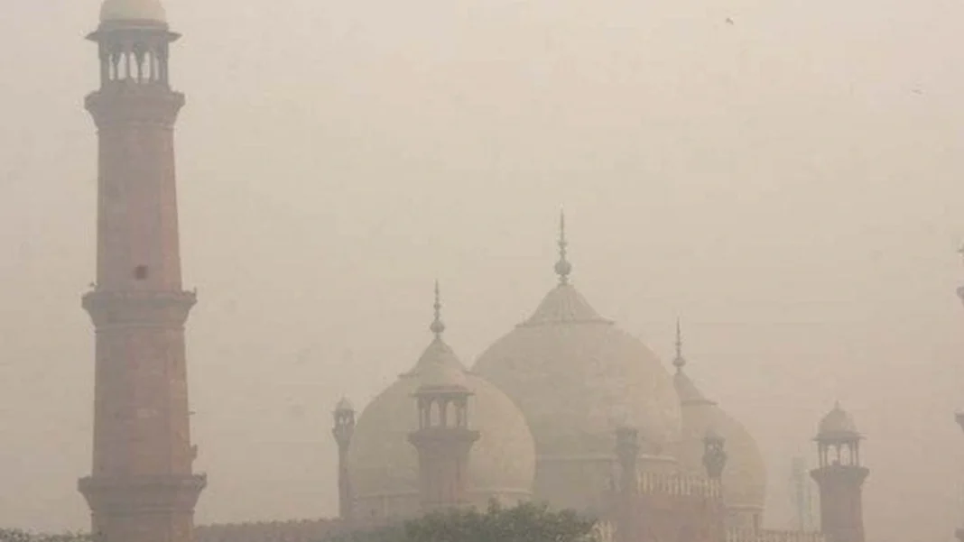 Punjab Bans Waste Burning to Curb Smog Punjab smog waste burning ban - Punjab Bans Waste Burning to Curb Smog