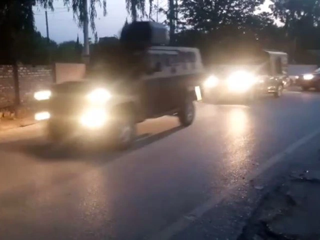 Islamabad Handcuffed Suspects Die in New Incident Police vehicles — Islamabad handcuffed suspects