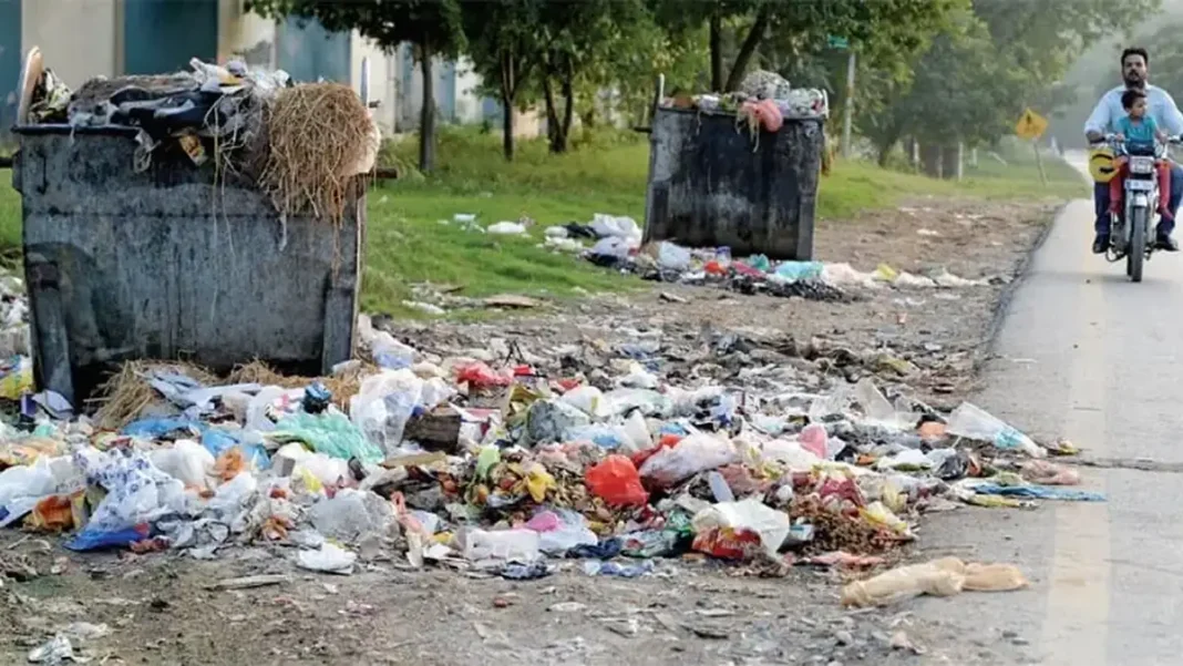 Rural Islamabad Gets First-Ever Waste Collection Service Through CDA Project