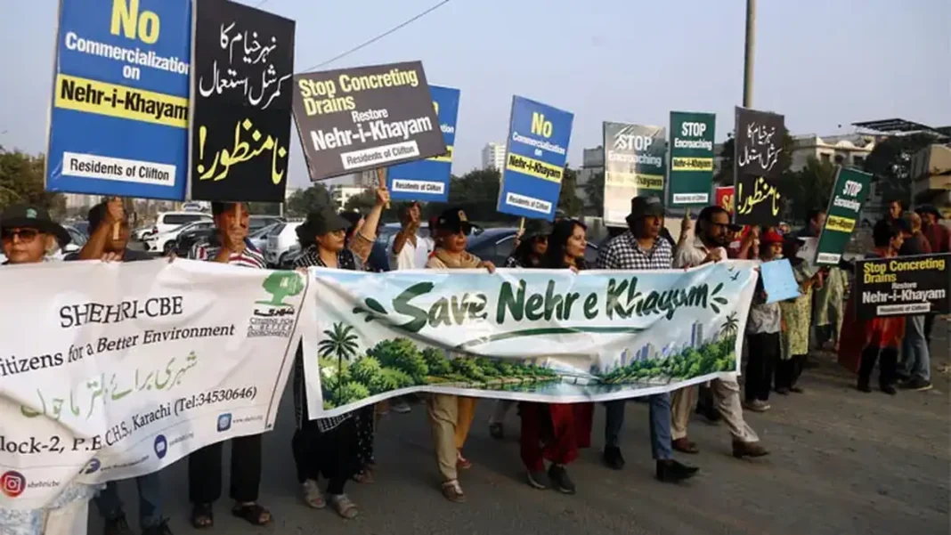 Covering Karachi’s Nehr-i-Khayyam Could Trigger Urban Flooding, Experts Warn Nehr-i-Khayyam covering - Save Nehr-e-Khayyam protest Karachi