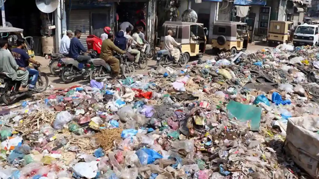 Karachi garbage transfer stations get new deadlines Karachi garbage - waste piles
