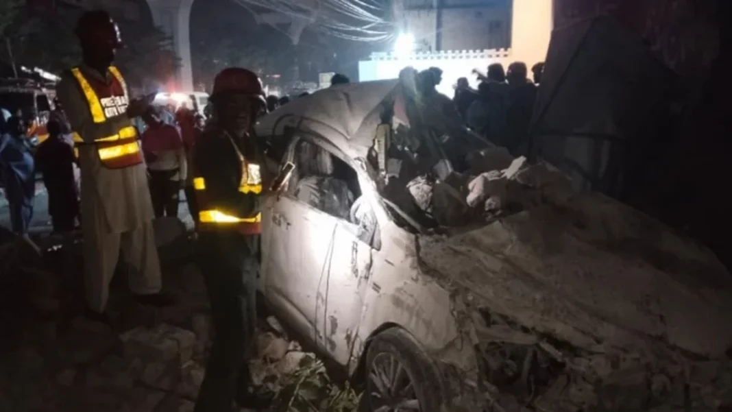 Five Killed as Car Overturns in Multan