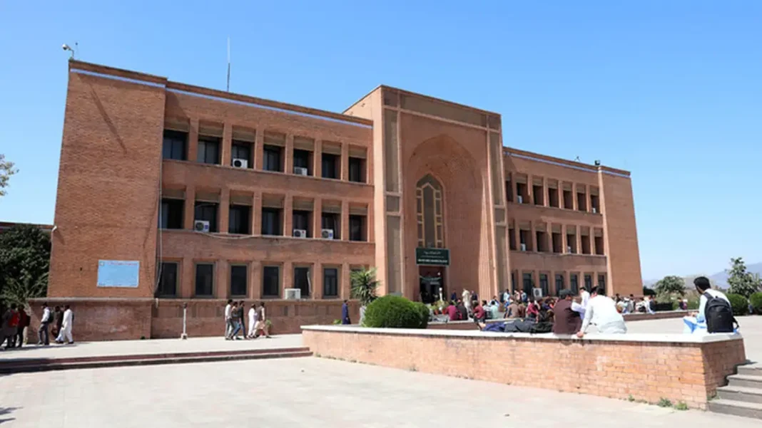 PM Takes Notice of Gold Medallist Laiba Ijaz’s Death Laiba Ijaz gold medallist — International Islamic University Islamabad campus