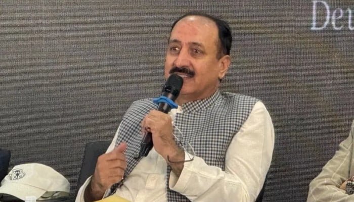 Pakistan Bar Council declares Ahsan Bhoon’s law degrees genuine Pakistan Bar Council declares Ahsan Bhoon's law degrees genuine (Ahsan Bhoon law degrees)
