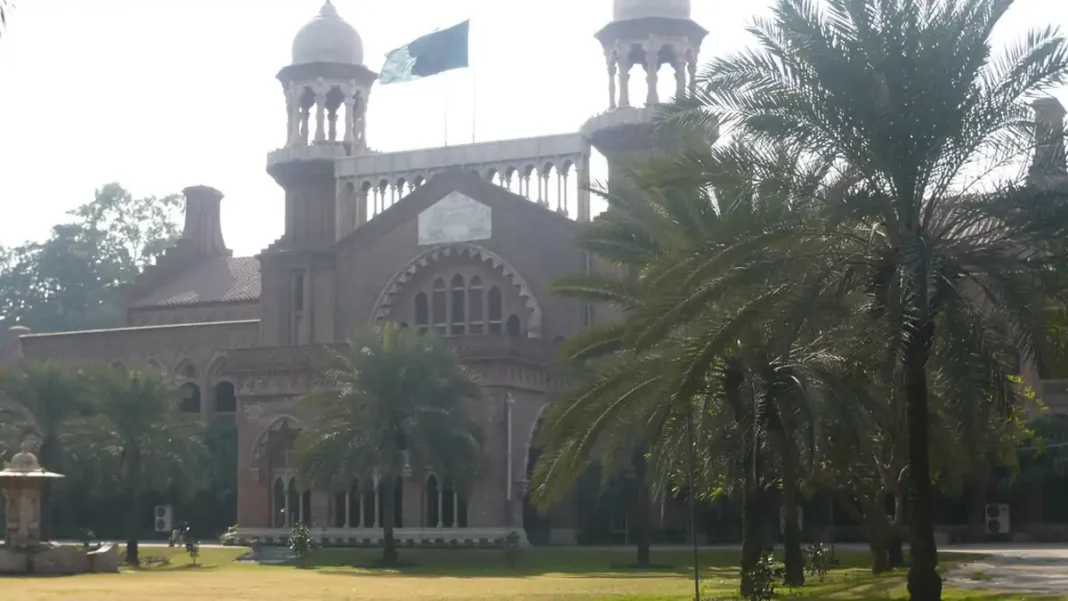 News Update Pakistan: Trusted Sources for Daily Updates Lahore High Court on The Mall — Lahore, heart of Punjab's media