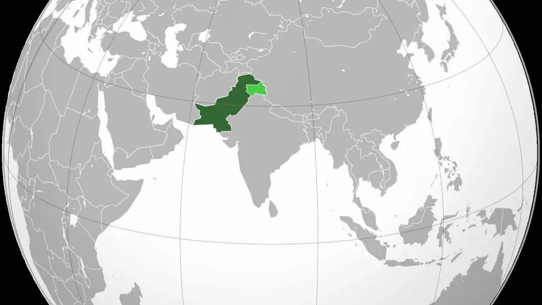 Pakistan Political Map: Boundaries, Provinces and Capitals Explained Political map of Pakistan showing international boundaries and provincial capitals