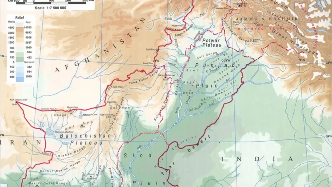 Physical Features Map of Pakistan: How to Read the Country’s Landforms Physical features map of Pakistan showing mountains plains deserts