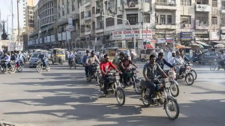 Pakistan Population in Crores: Exact Figures