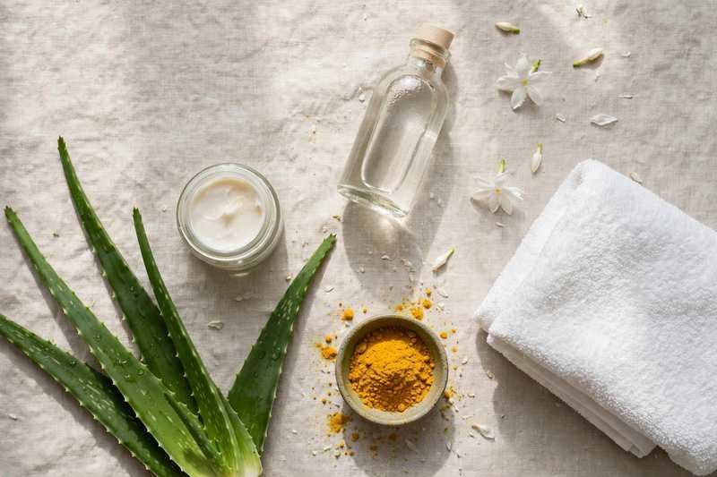 Skincare Routine for Busy Moms: A Simple 10-Minute Daily Plan Skincare Routine for Busy Moms: A Simple 10-Minute Daily Plan