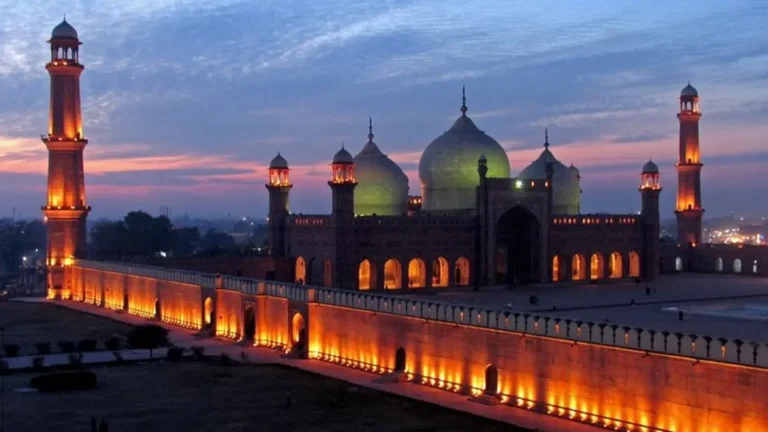 Pak Tour Guide: 7, 10 and 14-Day Pakistan Itineraries