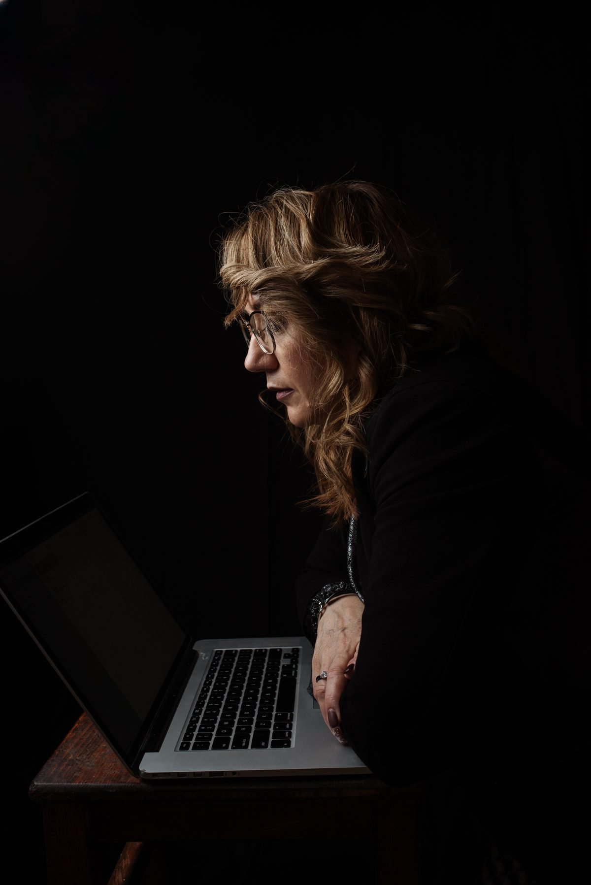 Can Women Work Night Shifts? Laws Explained