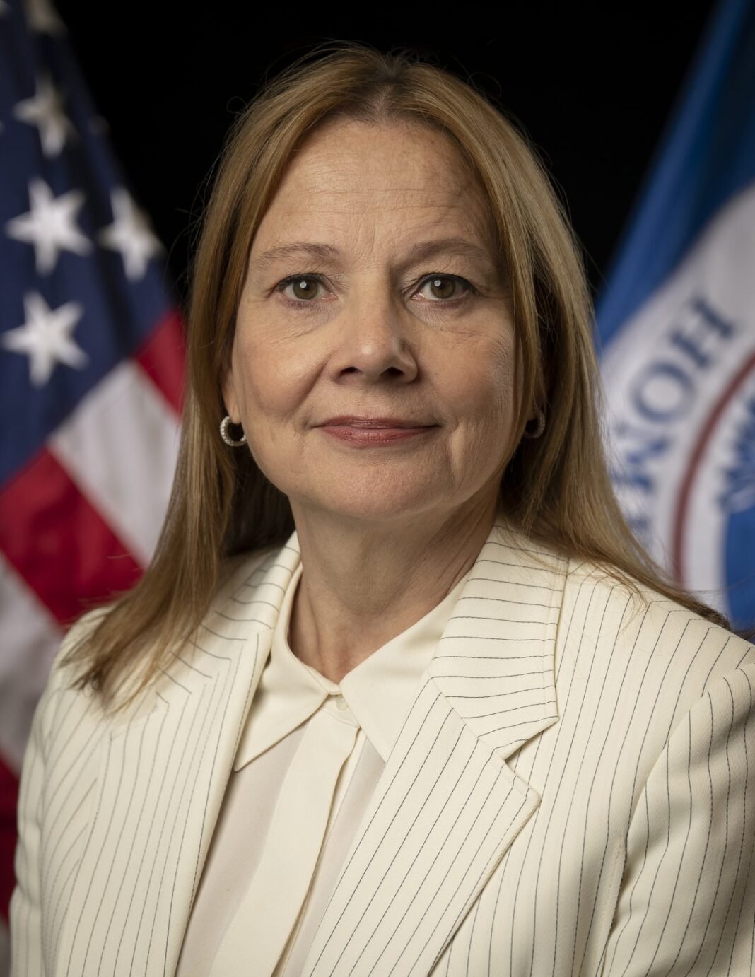 Women in Leadership: Breaking the Glass Ceiling 2026 Women in leadership: Mary Barra, CEO of General Motors, at a business conference